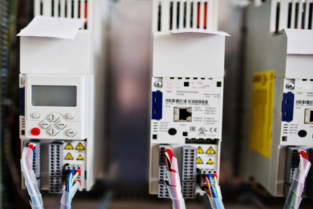 Variadores de frecuencia en Tijuana: selección, instalación y mantenimiento para tu planta